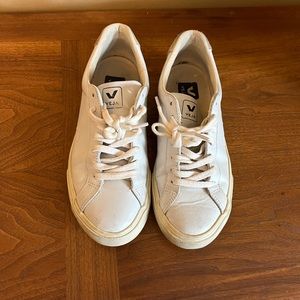 Veja Sneakers EU 38